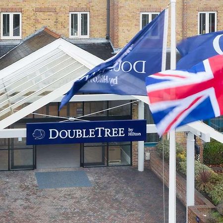 Hotel Doubletree By Hilton London Elstree Borehamwood Exterior foto