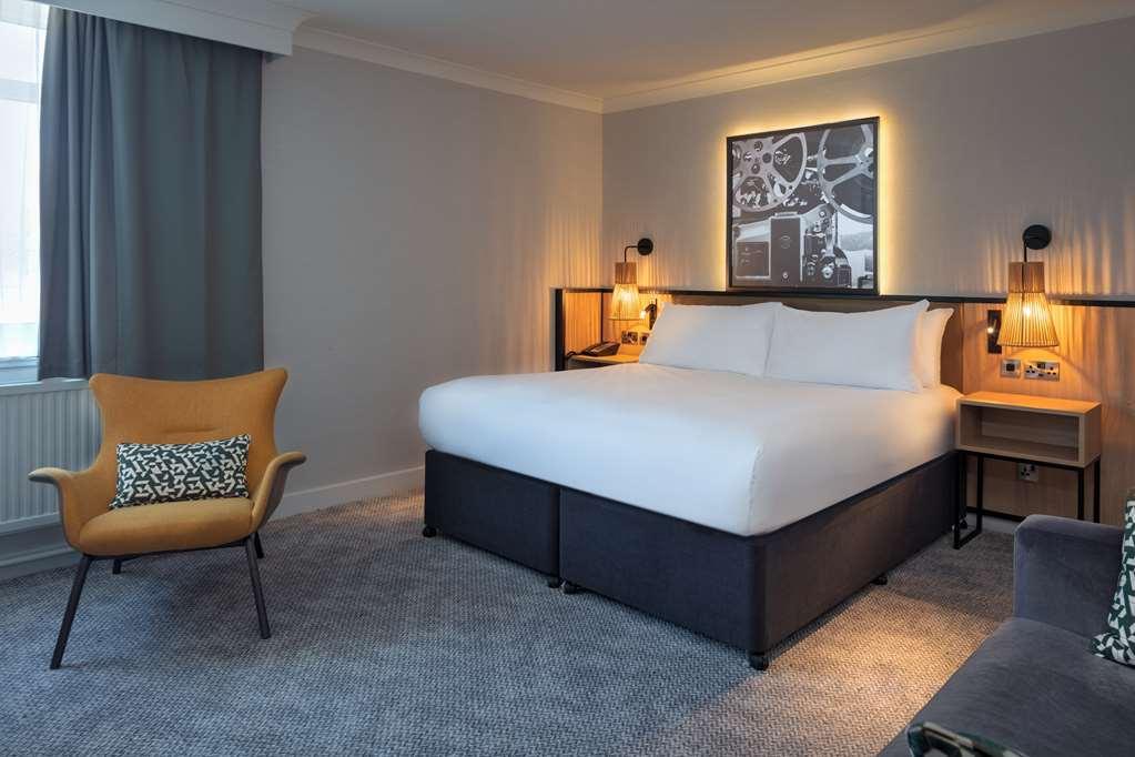 Hotel Doubletree By Hilton London Elstree Borehamwood Habitación foto